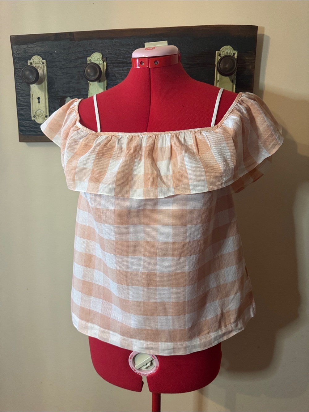 Club Monaco Peach and White Gingham Ruffle Off-The-Shoulder Tank Top Size Small - Picture 3 of 16